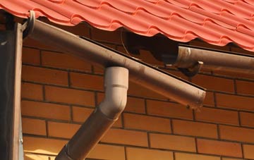 Carleton In Craven gutter repair costs